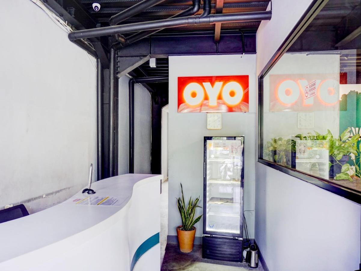 فندق Oyo 1805 Fatmawati Mansion Syariah جاكرتا المظهر الخارجي الصورة